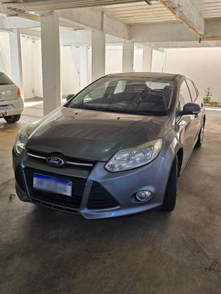 FORD FOCUS 1.6 SE 16V FLEX 4P MANUAL FORD FOCUS 1.6 SE 16V FLEX 4P MANUAL